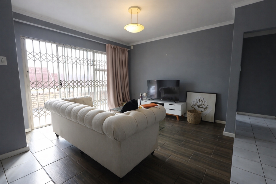 2 Bedroom Property for Sale in Beacon Bay Eastern Cape